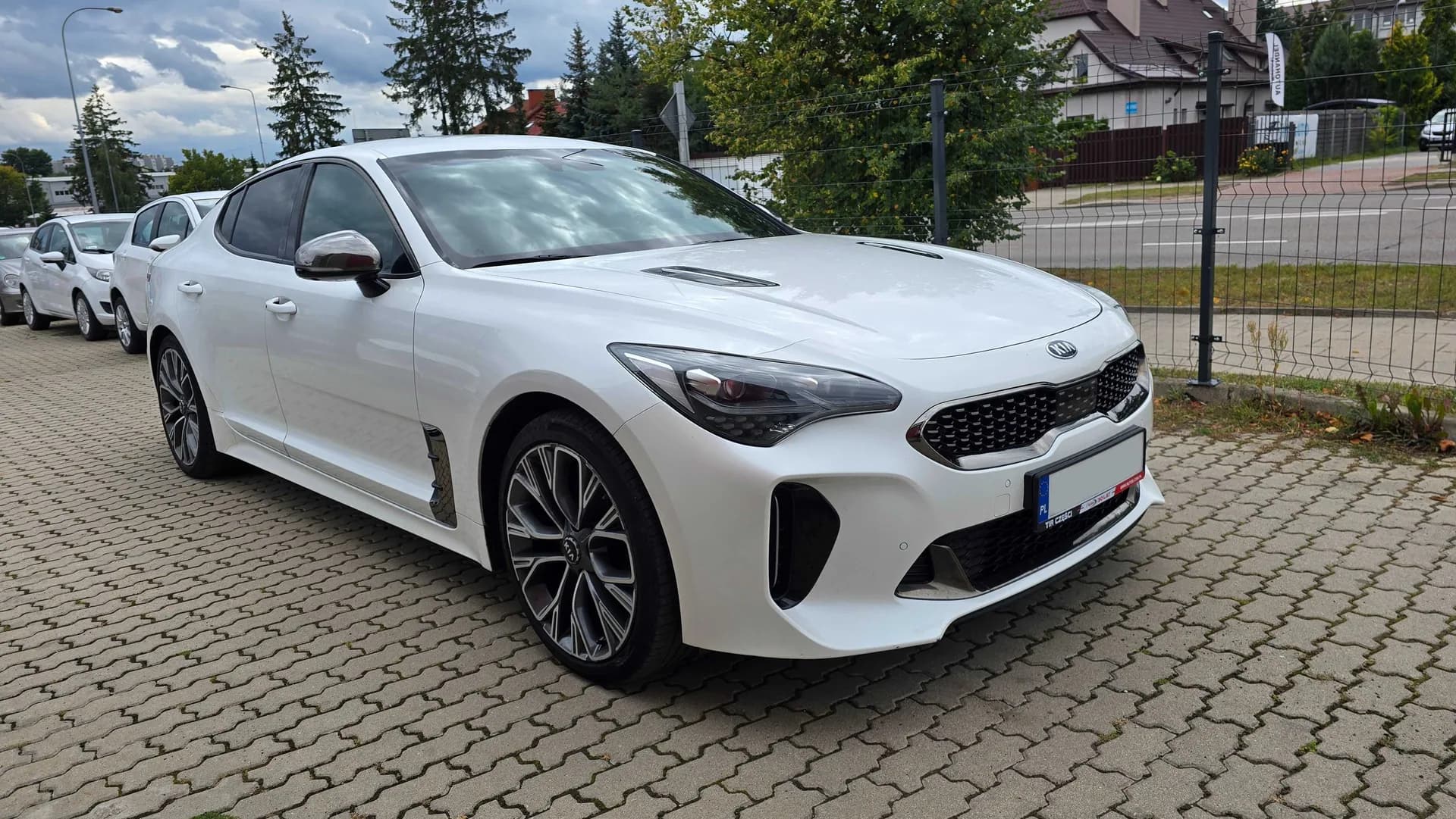 Kia Stinger GT zdjęcie 2