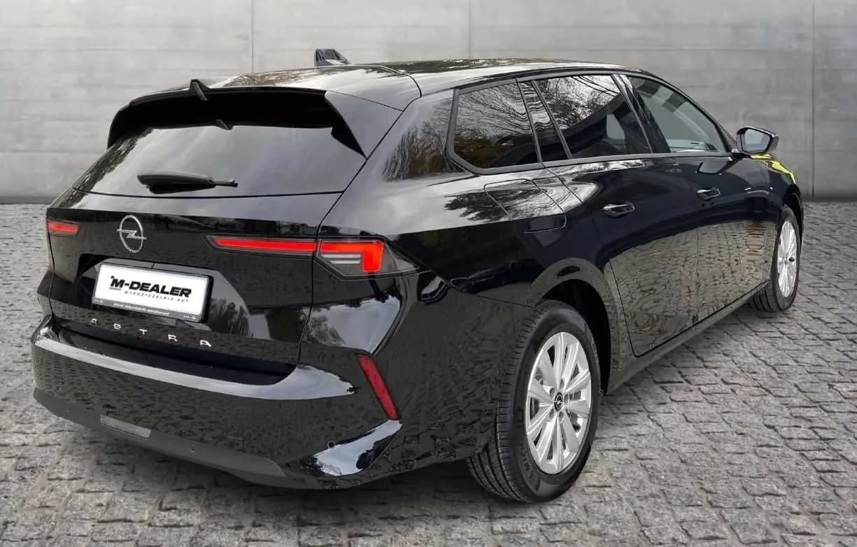 Opel Astra Kombi zdjęcie 4