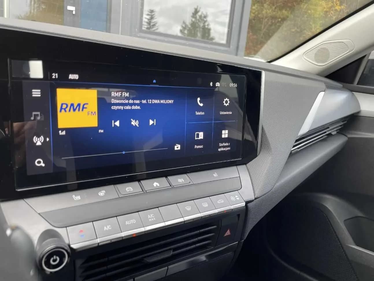 Opel Astra Kombi zdjęcie 7