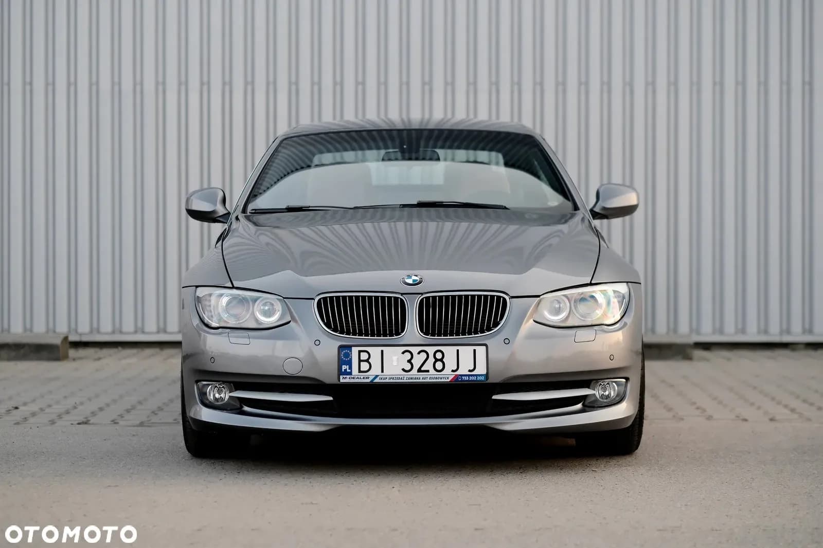 BMW Seria 3 zdjęcie 15