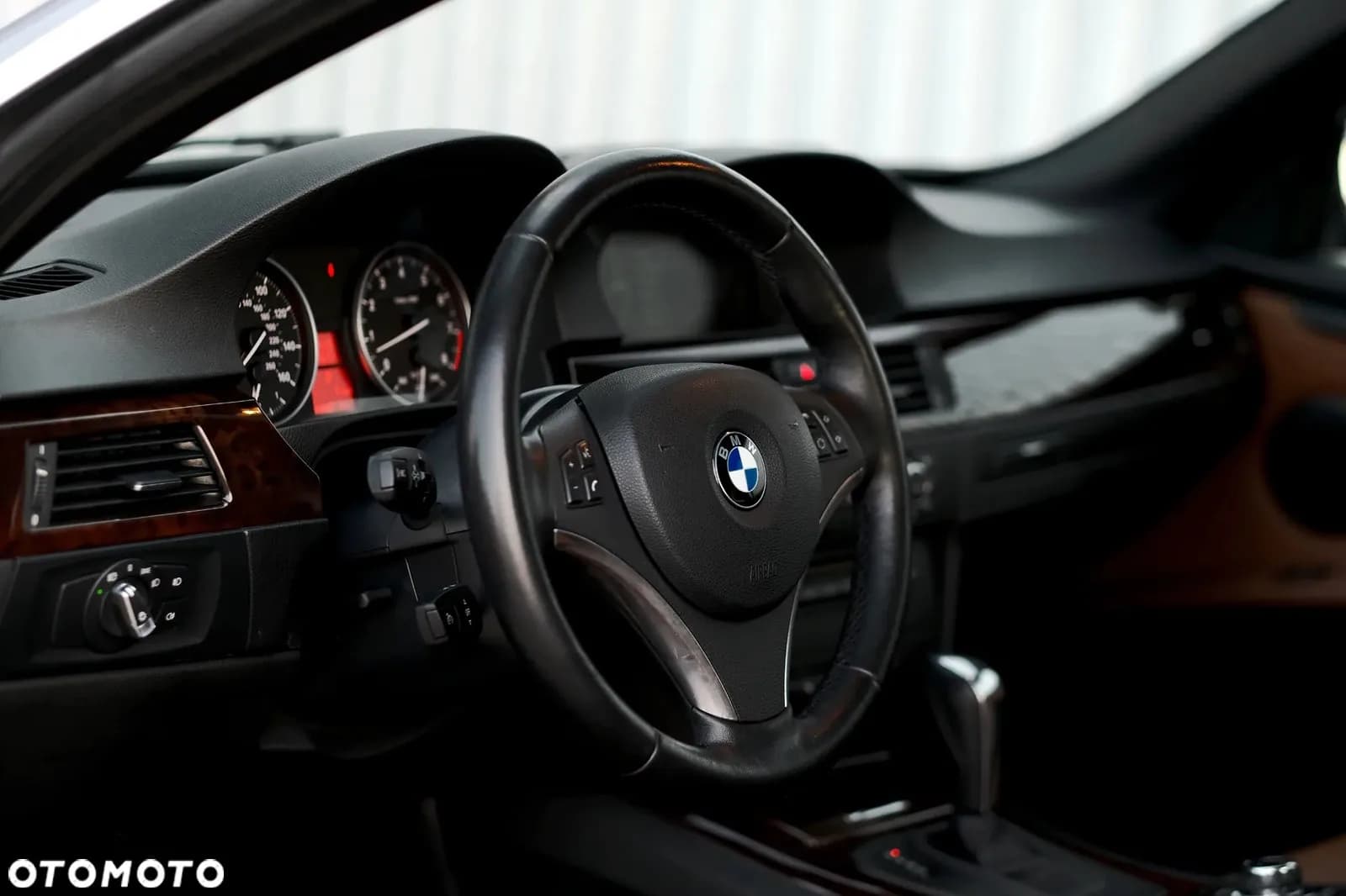 BMW Seria 3 zdjęcie 26
