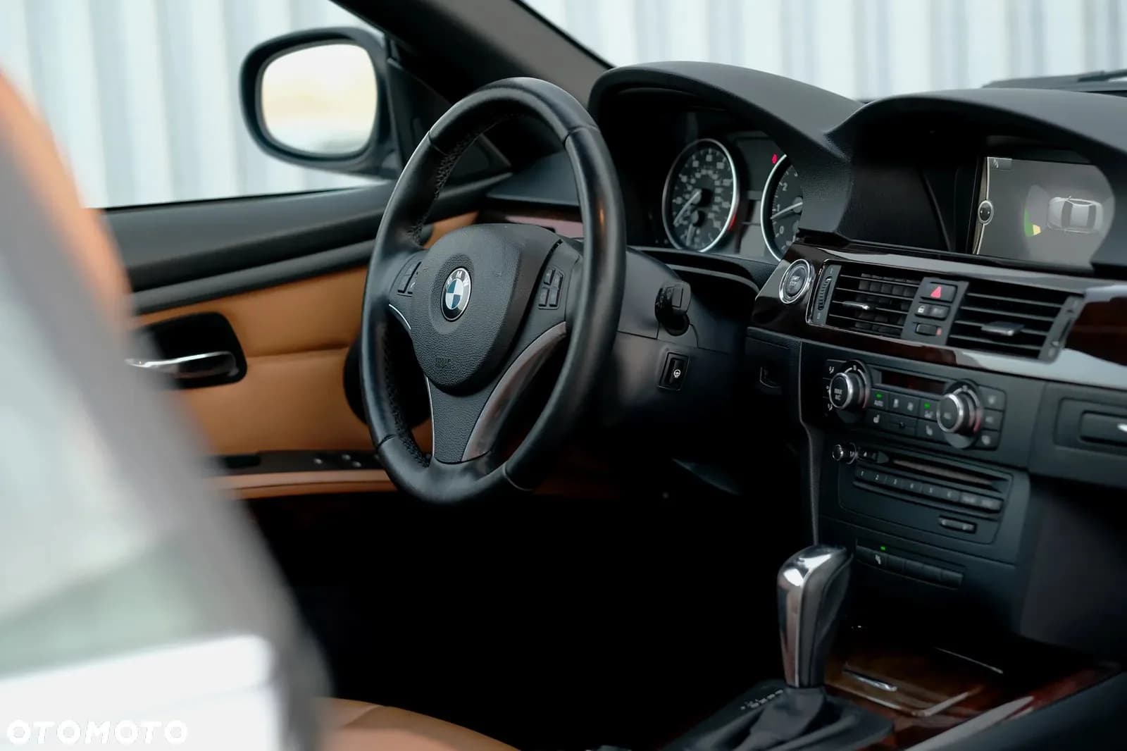 BMW Seria 3 zdjęcie 32