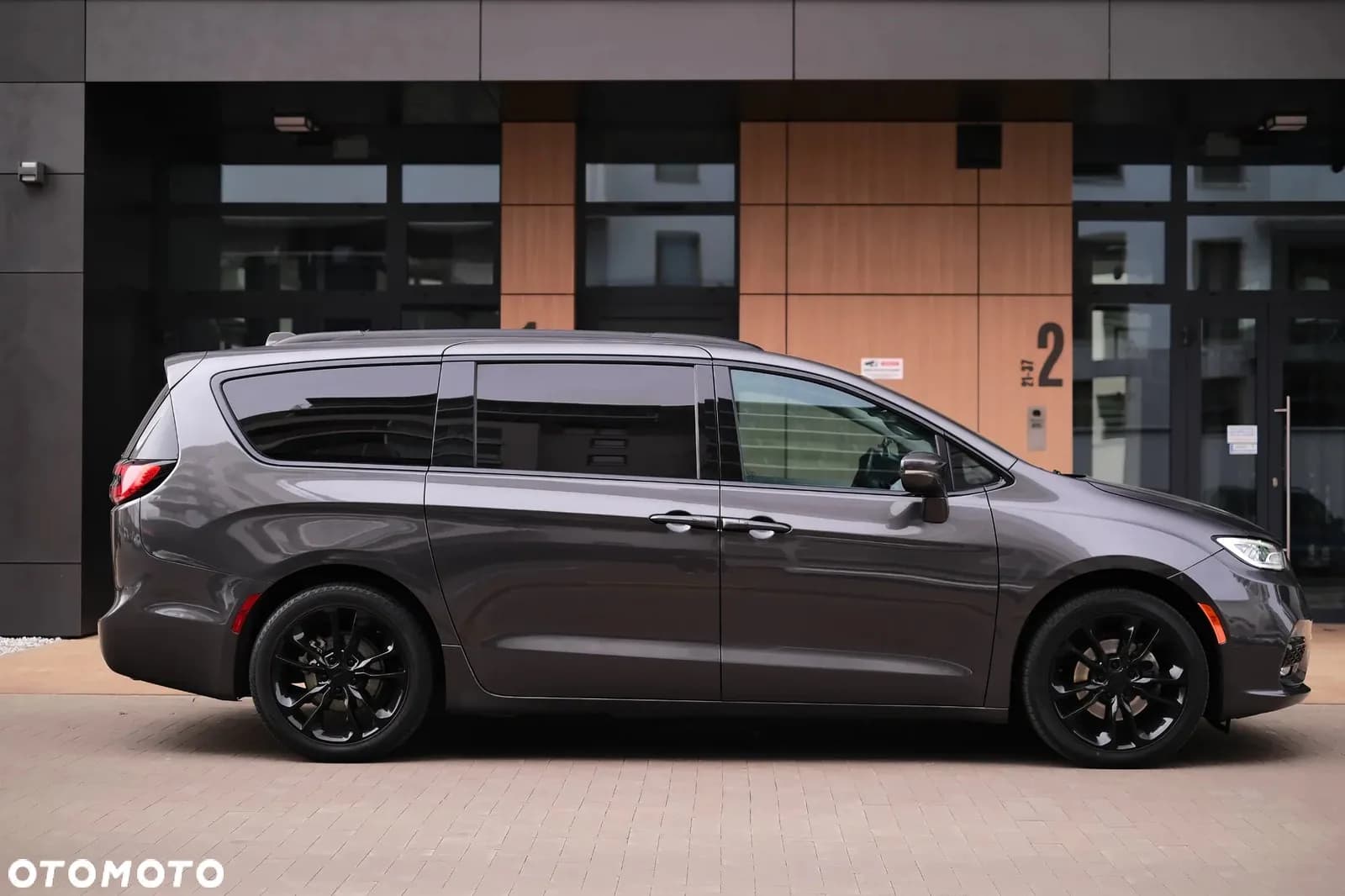 Chrysler Pacifica zdjęcie 5
