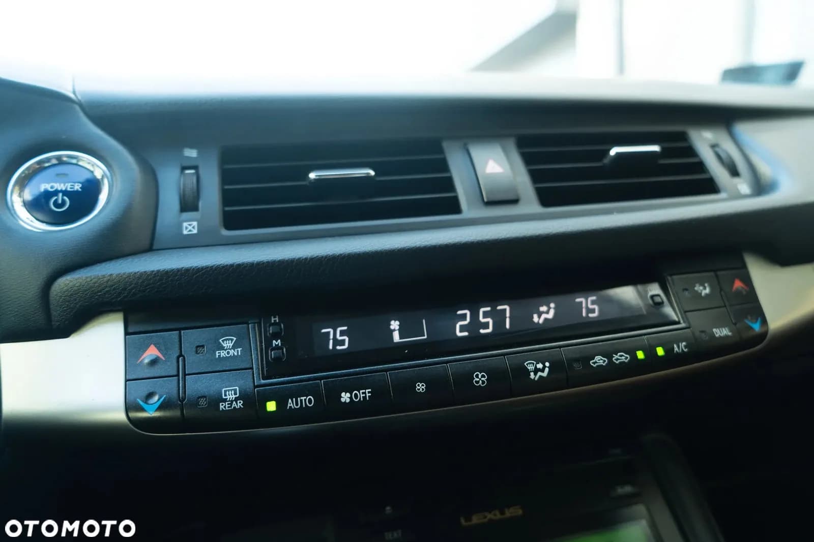 Lexus CT zdjęcie 34