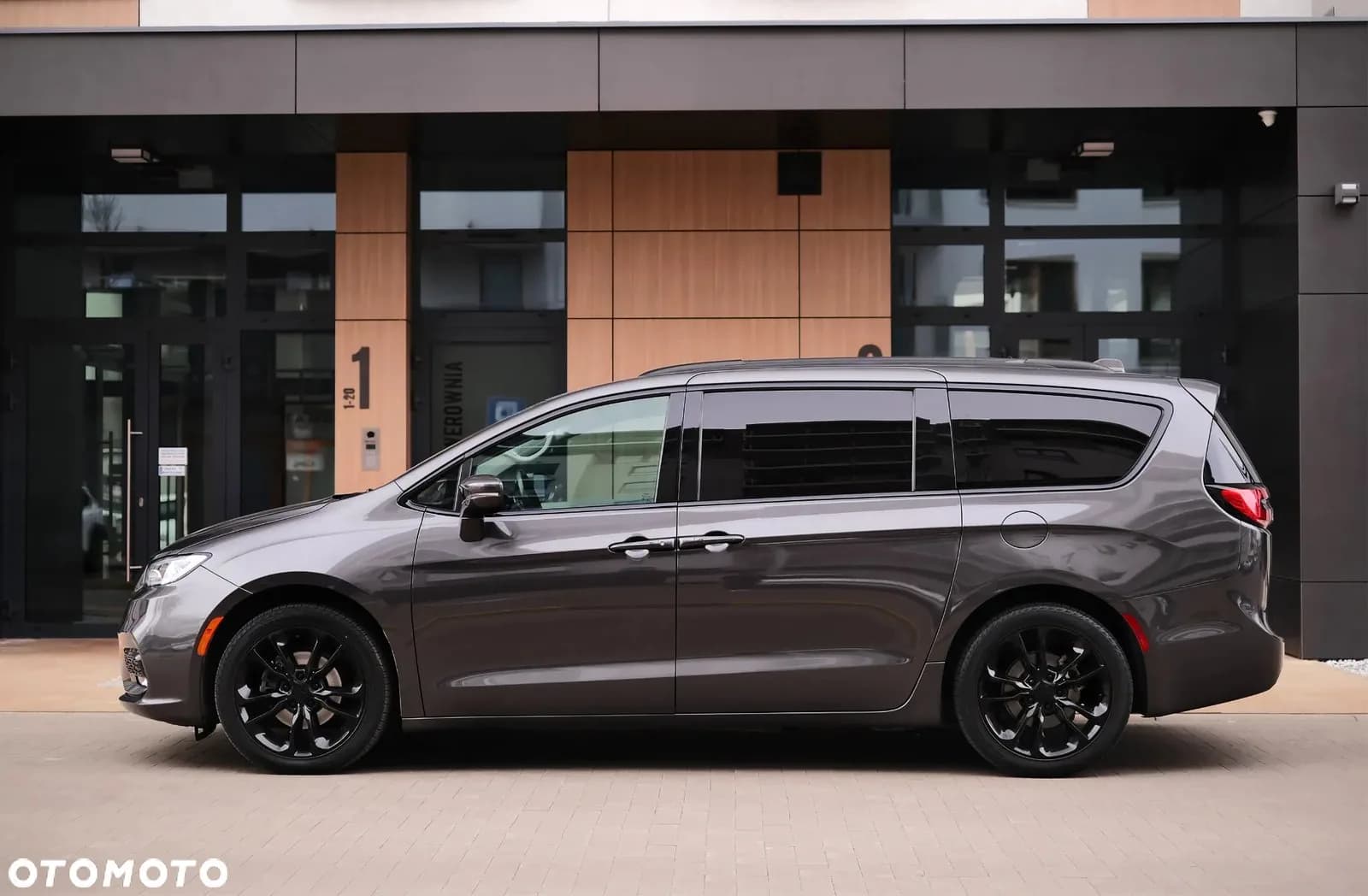 Chrysler Pacifica zdjęcie 4