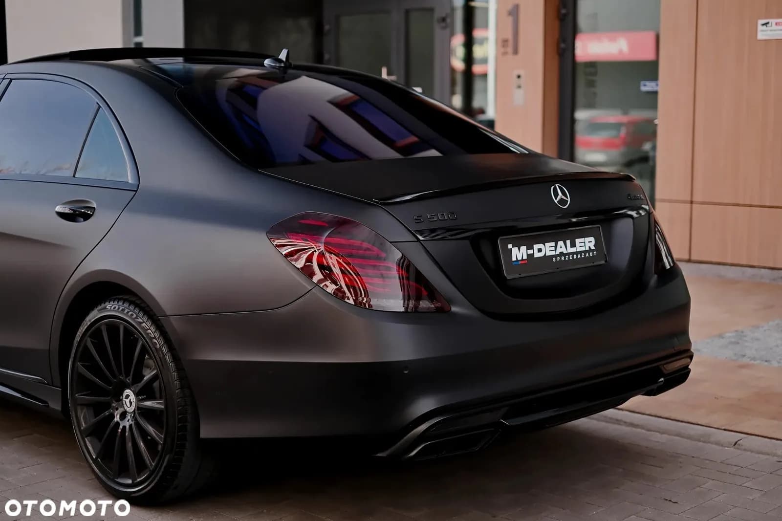 Mercedes-Benz Klasa S zdjęcie 13